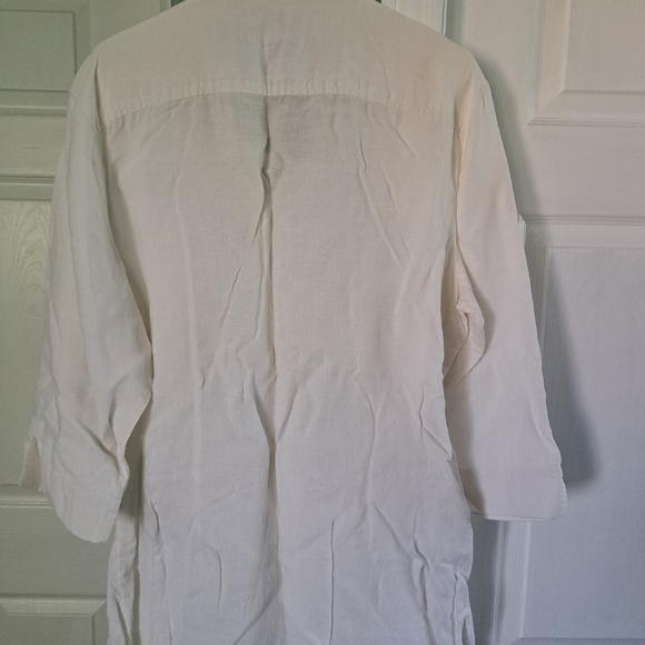 Linen - Picture 2 of 7